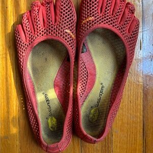 Vibram Red Athletic FiveFingers Shoes for Barefoot Movement